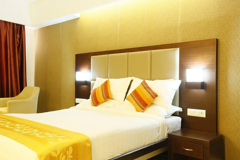 Hotel Moonlit Regency Todupulai 4*, Thodupuzha India